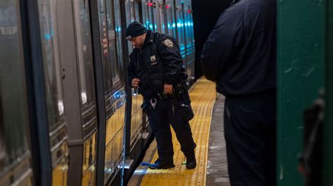 Subway Cameras Led to Arrests in Bronx D Train Shooting, NYPD Says ...