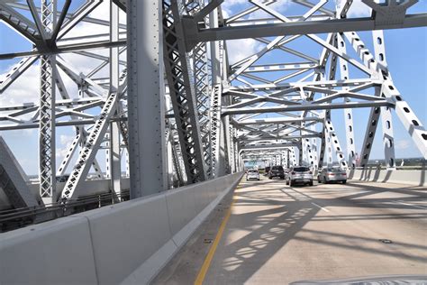 HistoricBridges.org - Huey P. Long Bridge Photo Gallery