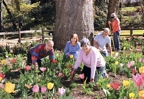 Jensen Botanical Garden - Carmichael Recreation and Park District