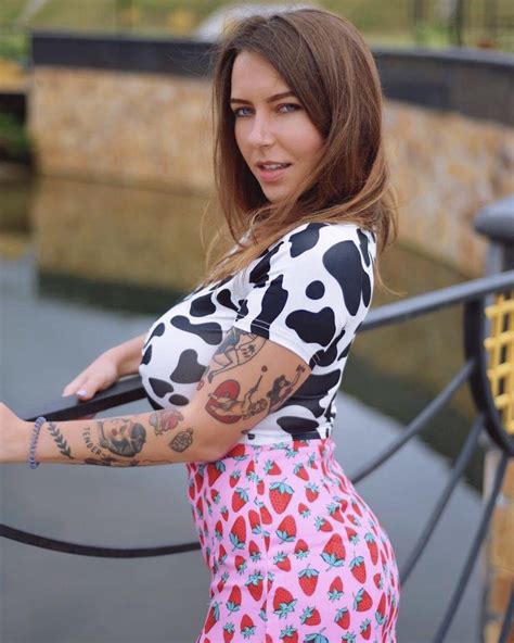 Any nudes of Anna Kochanius ??? : r/pornID