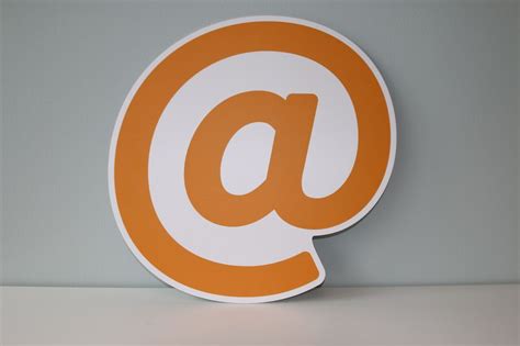 How to Send a Large File PDF 的图像结果