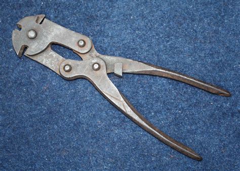Wire Cutters In British English at John Brunner blog
