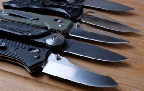 Buy Switchblade Knife Online 的图像结果