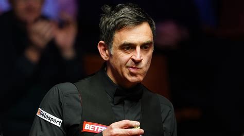 World Snooker Championship: Judd Trump reduces Ronnie O'Sullivan's ...