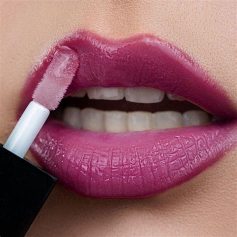 RENEE See Me Shine Lip Gloss 2.5ml – Renee Cosmetics