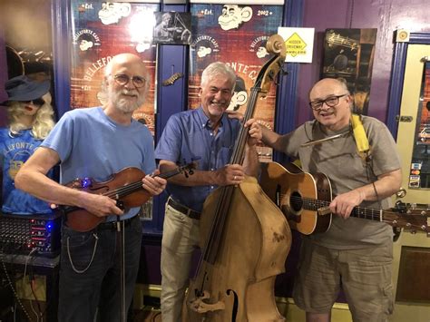 Hidden Driveway Ramblers at New Castle Saturday Market July 5, The ...