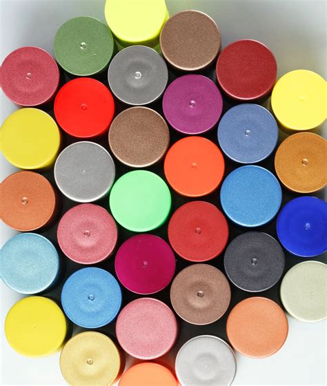 PLASTICS - Colourful Innovations