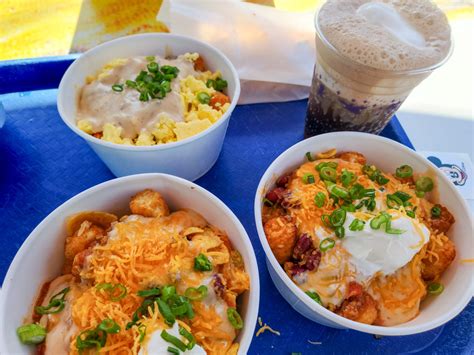 15 Best Disney World Foods You Have to Try This Year