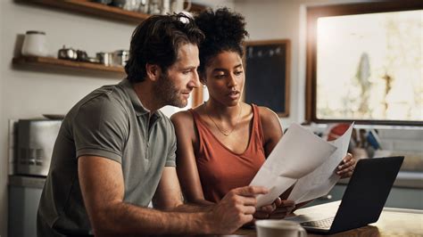 Qualified Dividend Tax Rate Explained | GOBankingRates - tax rate of qualified dividends