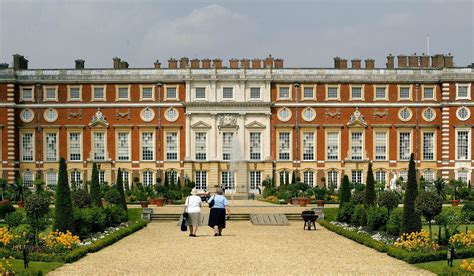 Who Built Hampton Court - prntbl.concejomunicipaldechinu.gov.co
