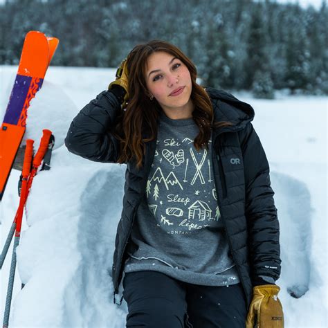 Montana Outdoor Clothing | Gifts | The Montana Scene