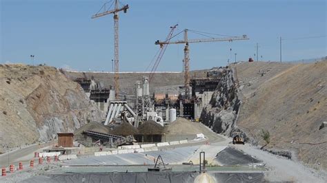 Building Model Dams 的图像结果