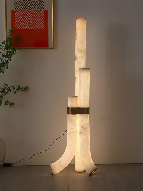 Piped Alabaster Floor Lamp – Vakkerlight