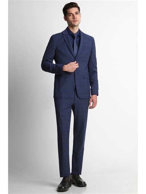 Buy Suits For Men Online At Discounts Upto 60% And Above In India