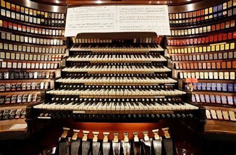 Pipe dreams: Philadelphia's Wanamaker Grand Court Organ is the largest ...