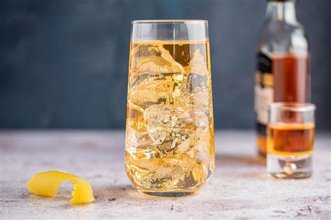 The Classic Whiskey Highball Recipe