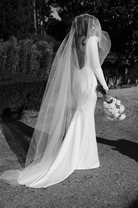 Simple Mermaid Wedding Dresses | Ditalia