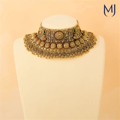 Gujarati Gold & Diamond Necklace - Manubhai Jewellers