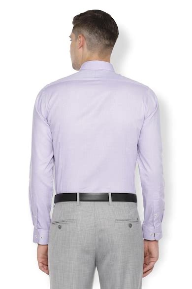 Buy Men Lilac Textured Full Sleeves Formal Shirt Online - 391735 | Van ...