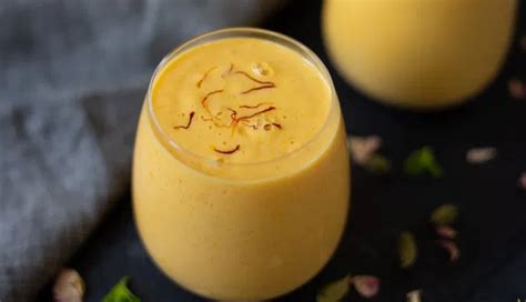 Summer Recipe- Creamy Mango Lassi For Hot Days - lifeberrys.com