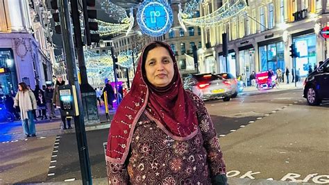 Gujarat Woman, postponed flight to meet pregnant daughters-in-law ...