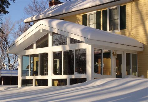 Seaway Four-Season Sunroom... Enjoy it all year round... even in winter ...