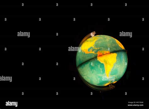 Lighted Globe 的图像结果