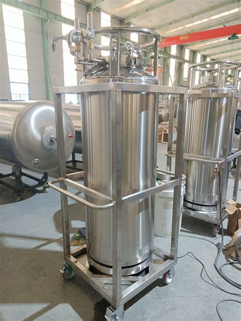 Liquid Nitrogen Dewar