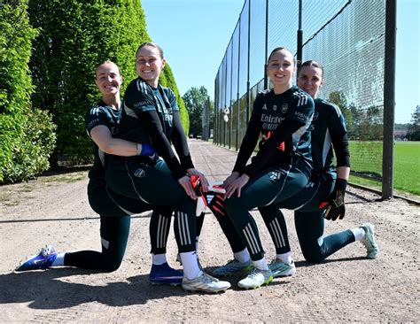Gallery: Setting sights on the UWCL final | Gallery | News | Arsenal.com