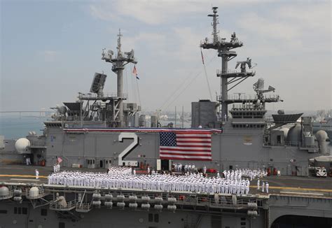 LHD-2 USS Essex Wasp class Amphibious Assault Ship page2