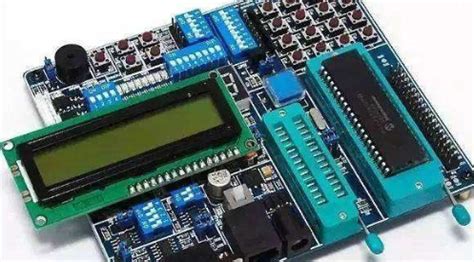 Image result for Comparators Pic Microcontrollers