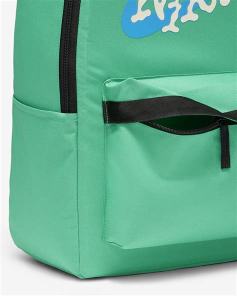 Nike Heritage Backpack (25L). Nike CZ