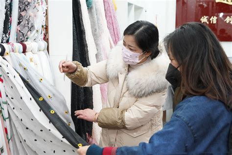 开辟商机，柯桥天天时尚走进中国轻纺城面料市场 力促供需互联-中家纺