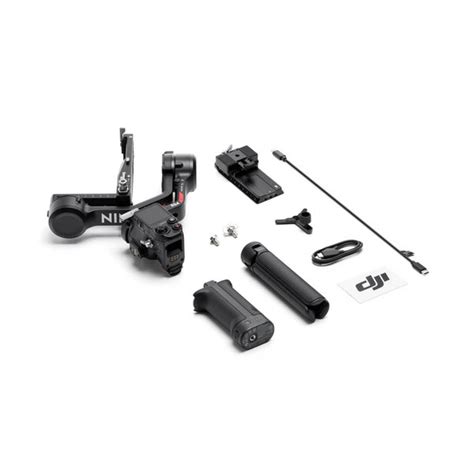 DJI RS 4 - Professional Stabilization for Smooth, Cinematic Shots