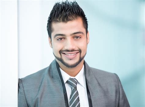 Indian Businessman 的图像结果