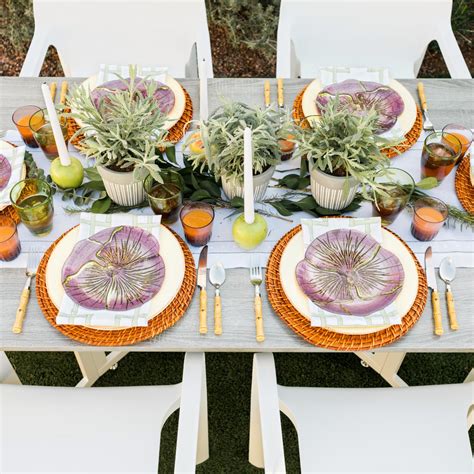 Elevate Your Outdoor Space: Inspiring Patio Table Decor Ideas ...