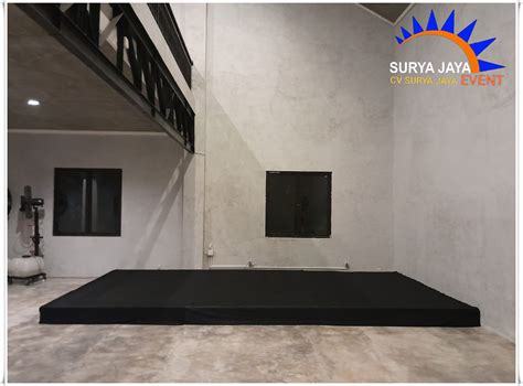 Sewa Panggung Untuk Acara Indoor Siap Bongkar Pasang