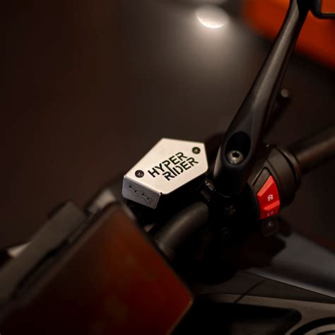 Hyperrider KTM Duke 250 390 GEN 3 Front Fluid Reservoir Cover Aluminum ...