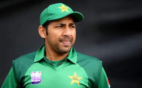 Twitterati turn image of Sarfaraz Ahmed yawning into hilarious memes