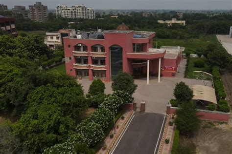 Bhagat Phool Singh Mahila Vishwavidyalaya Sonipat Campus: Photos ...