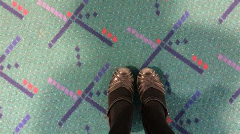 Portland International Airport carpet reaches celebrity status | Fox News
