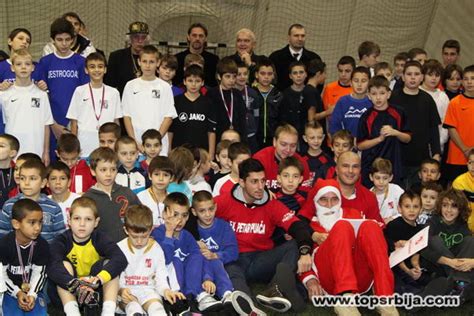 Škola fudbala Petar Puača priredila deci dan za nezaborav