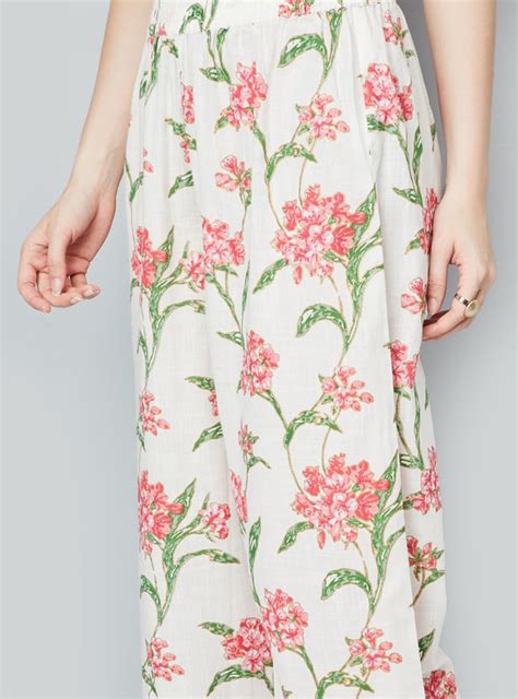 Buy Women Floral Printed Kurta Set Online at just Rs. 999.0 ...