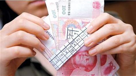 12省区工资指导线涨幅下调 专家呼吁推进减税_央广网