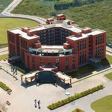 PES UNIVERSITY | LPR