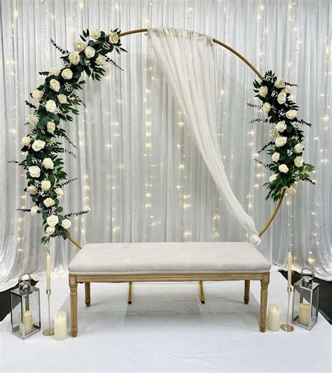 20 Low-Budget Wedding Stage Decoration Ideas 15 20 Low-Budget Wedding Stage Decoration I ...