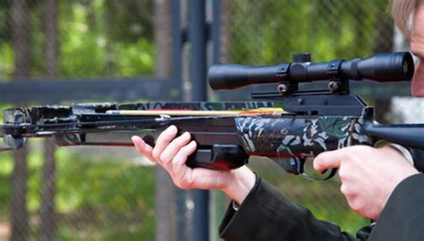 How to Restring a Barnett Quad 400 Crossbow | Gone Outdoors | Your ...