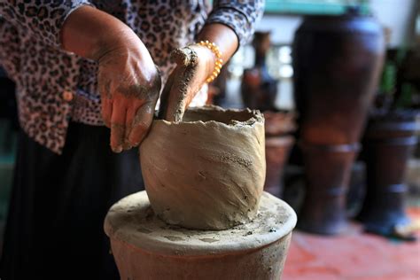 Person Molding Clay Pot · Free Stock Photo