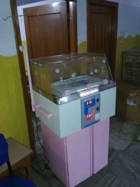 Infant Incubator Manufacturer, Supplier from Delhi