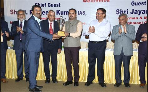 Huntsman wins GDMA’s exporter of the year award | PrintWeekIndia